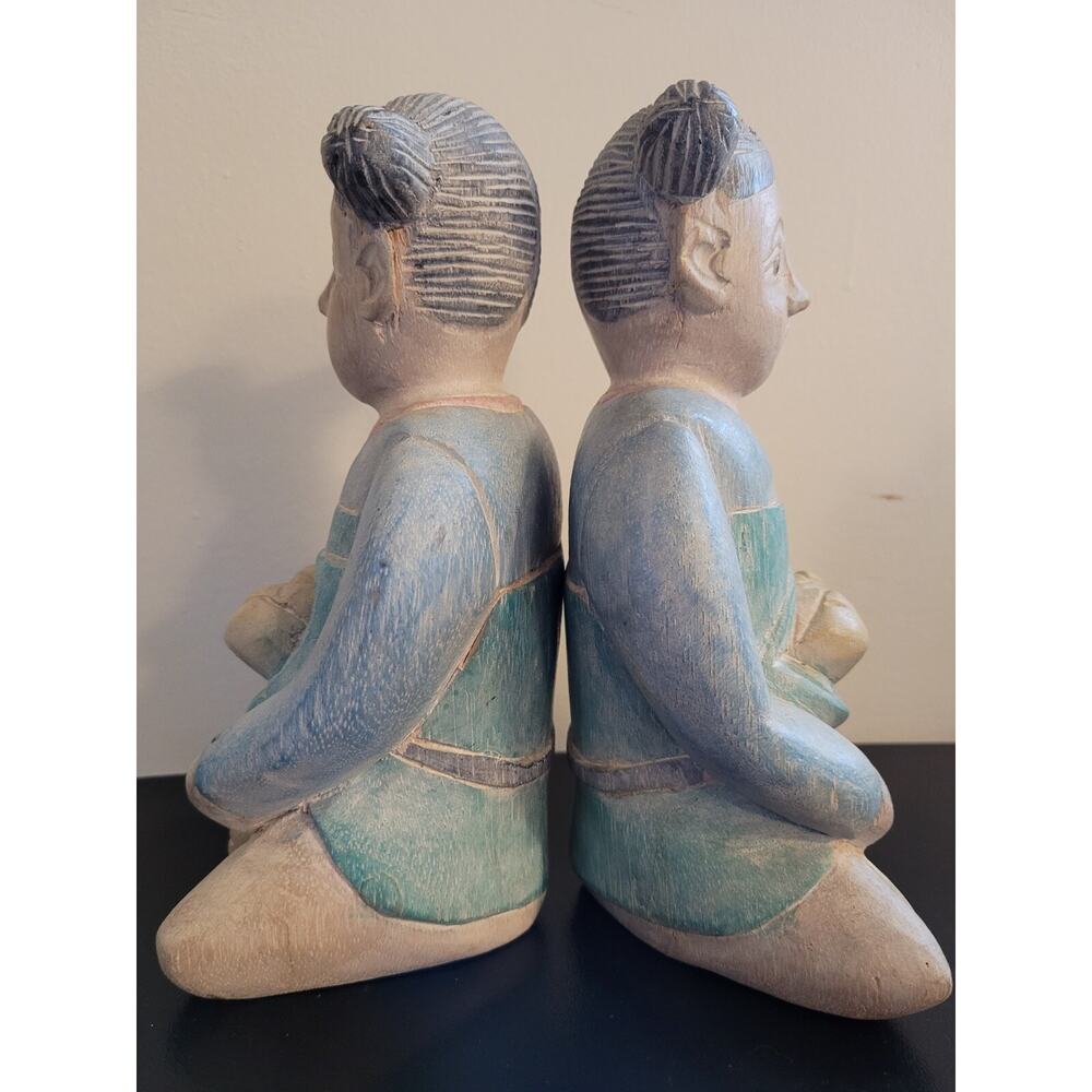 VTG Pair Of handmade/Carved/Asian Chinoiserie Wood Figurines Thailand - Picture 2 of 11